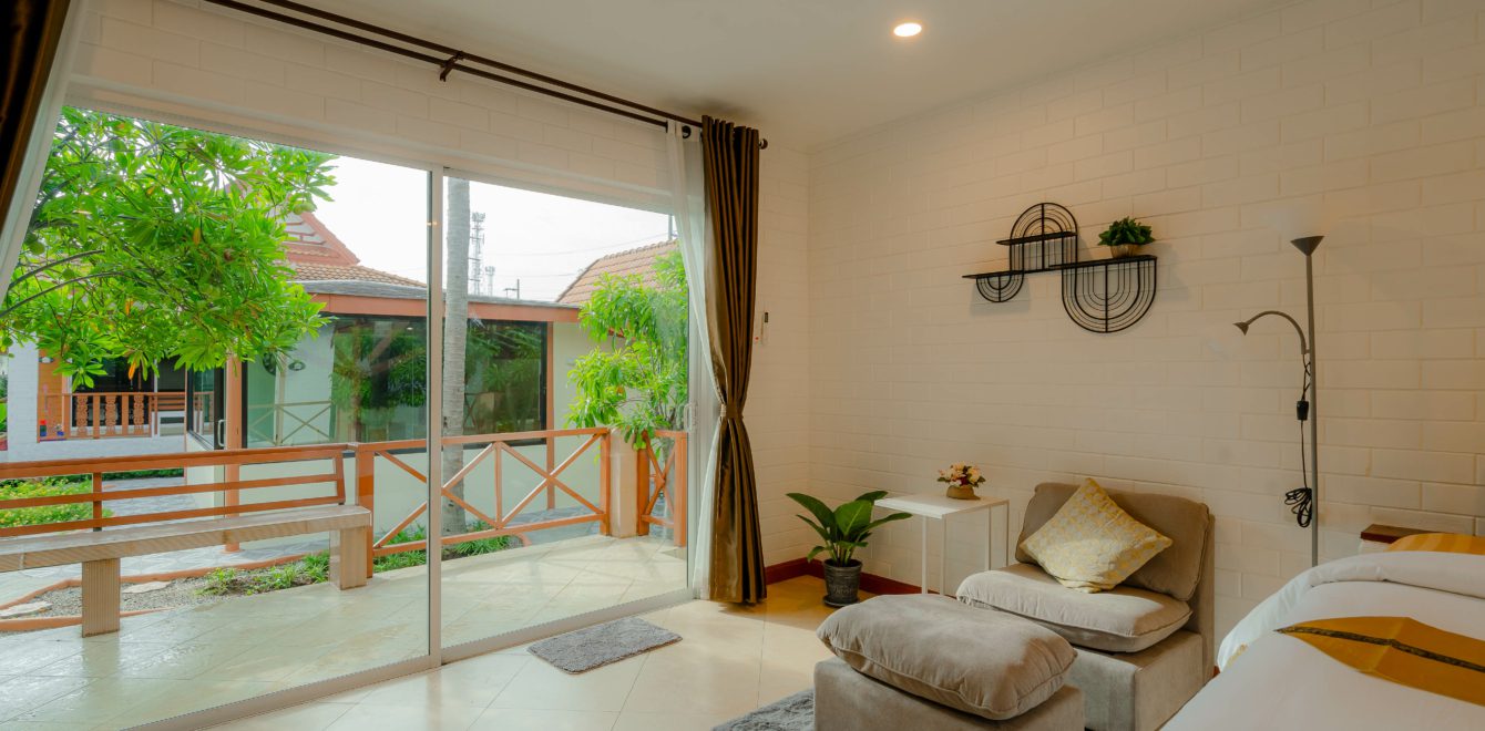 Luxury room in The Diamond Rehab Thailand