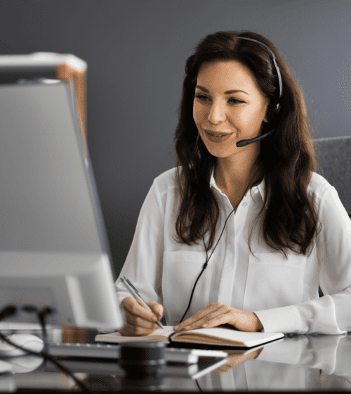 A woman online peer support specialist