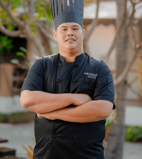 Kittikawin “Kwin” Rachawong – Head Chef